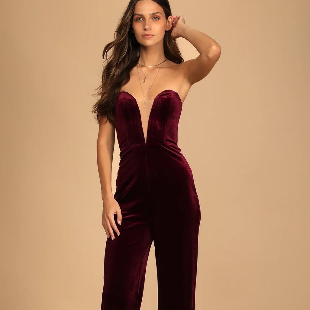 NWT - Lulus Fashion Agenda Burgundy Velvet Strapless Wide-Leg Jumpsuit - Size Sm